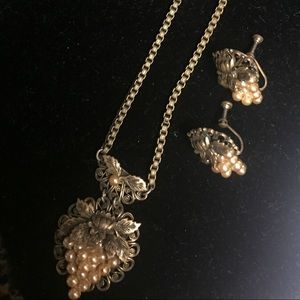 Vintage Necklace & Earrings